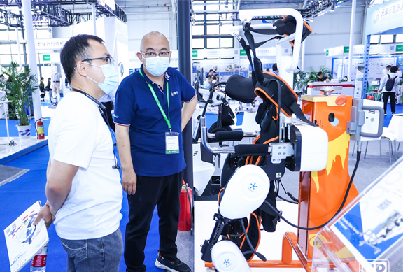 CR EXPO 進(jìn)行時(shí) | 快來看看福祉博覽會(huì)現(xiàn)場有什么“黑科技”輔具產(chǎn)品!