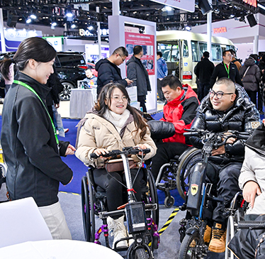 展商地域構(gòu)成：國際31%，國內(nèi)69%