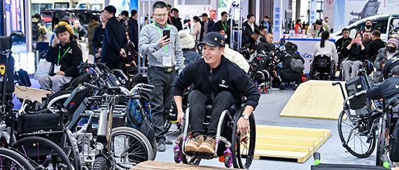 >助行移動輔具展區(qū)