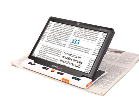Clover10 portable video magnifier