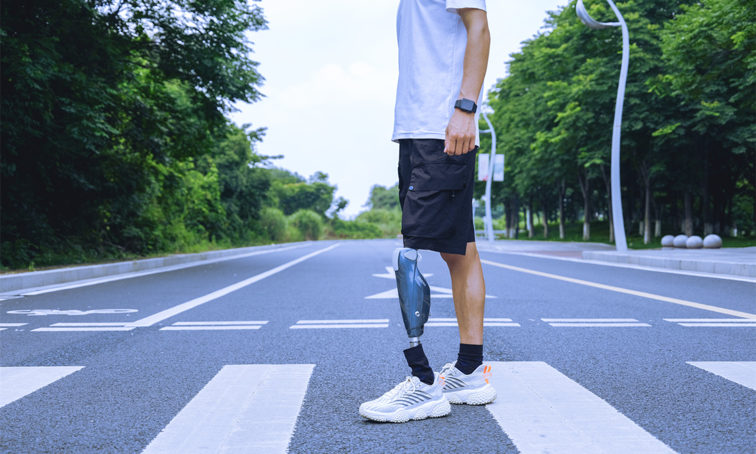 Zeanso Technology Intelligent Knee Joint - Zeanso &middot; Jiguang