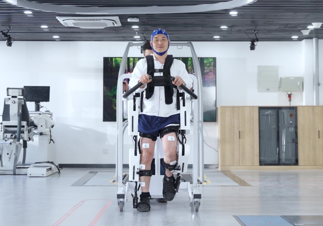 &ldquo;神工&rdquo;人工神經康復機器人